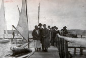 Na przystani J. Gierszewskiego w 1930 r.