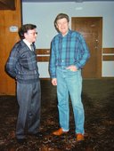 Podczas pobytu w 1998 roku w sanatorium w Kołobrzegu spotkał się z aktorem Stanisławem Mikulskim.