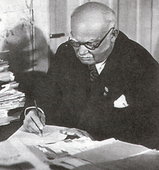 Dr Jan Paweł Łukowicz, długoletni dyrektor szpitala – w listopadzie 1950 r. odesłany na emeryturę.