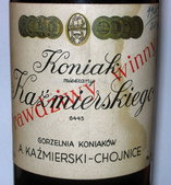 Etykieta z butelki koniaku.
